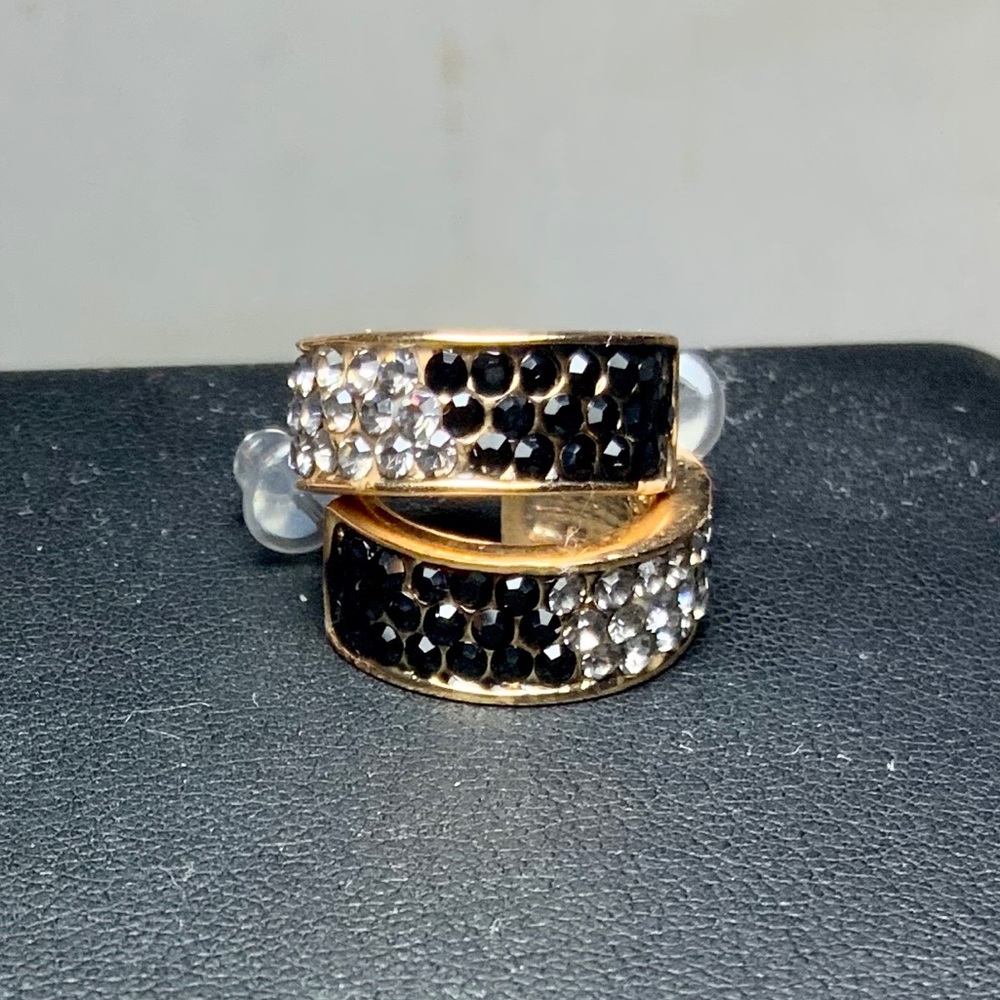Black and White CZ Stone Small Huggies NEW!